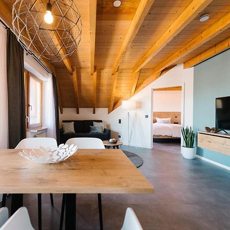 Moderne 2 Zi.-Fewo Blackforest Art Naehe Freiburg Simonswald Bagian luar foto